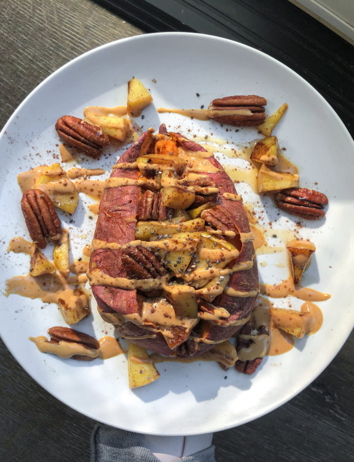 Breakfast Stuffed Sweet Potatoes